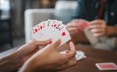 Como jogar Truco? Confira o a o simples para aprender de uma vez por todas