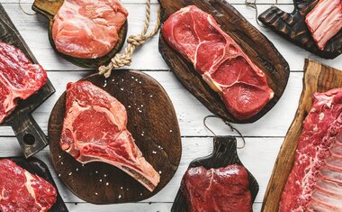 Nem dois dias, nem uma semana: saiba quanto tempo dura a carne na geladeira sem estragar