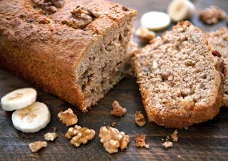 Receitas: Aprenda a fazer bolo de banana com aveia 