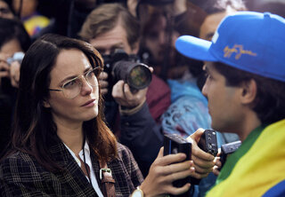 Filmes e séries: A jornalista Laura Harrison realmente existiu? Descubra a verdade por trás da personagem da série de Ayrton Senna