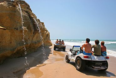 Imagem de destaque para Praia das Fontes