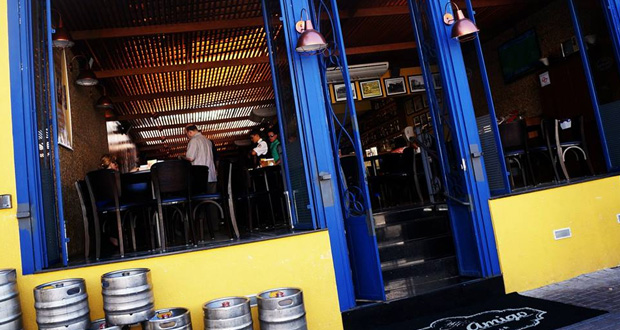 Imagem de destaque para Caro Amigo Chopp Bar